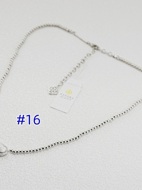 Kendra Scott Necklace - Picture 1 of 1